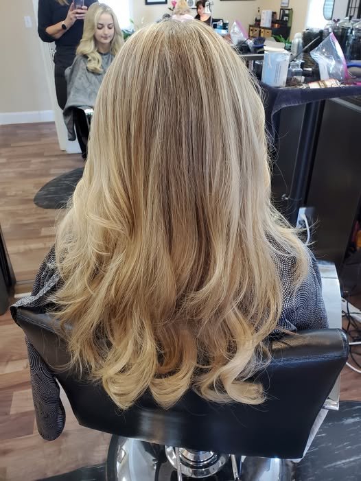 Long layered blonde balayage